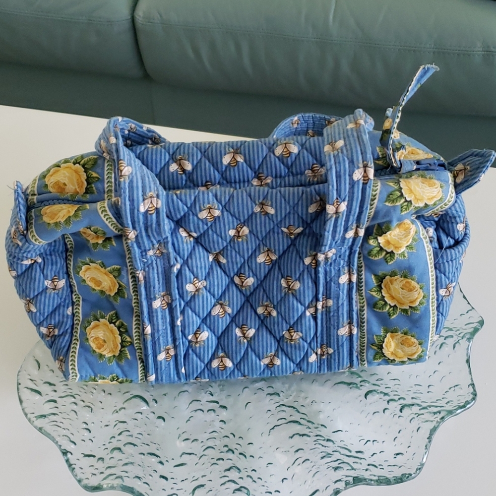 Vera Bradley retired 2003 Bee's bag